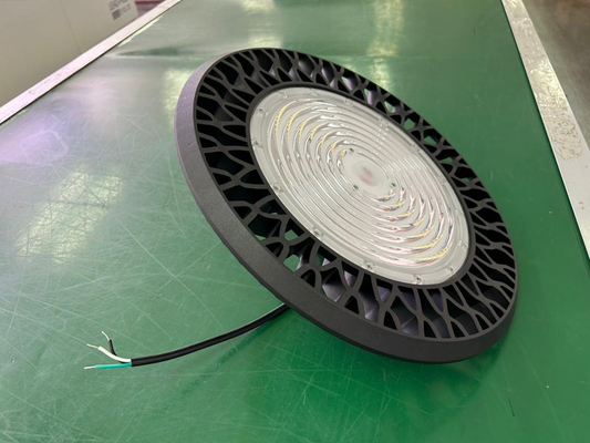 IP65 resistente à água 200W LED Bay Light com dissipação de calor rápida